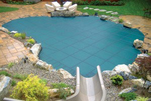 Loop Loc manufactures the safest swimming pool cover in the market today and Select Pool Services is the Dallas and Fort Worth Texas area professional installation contractor